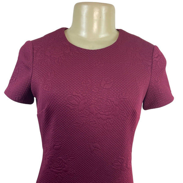Calvin Klein Textured Floral Burgundy Short Sleeve Sheath Dress Size 2P