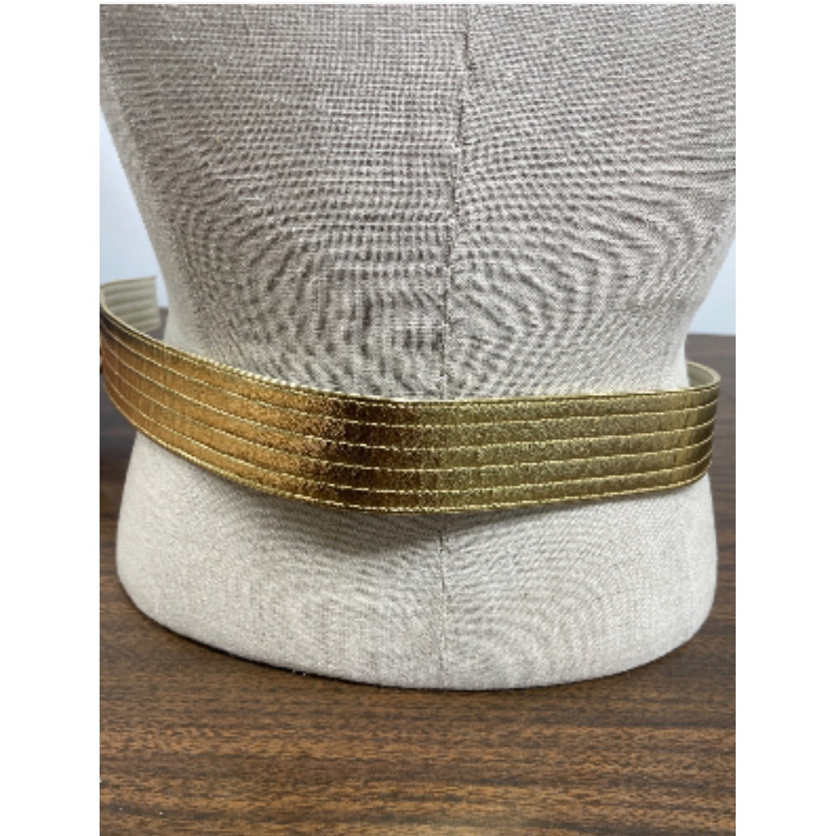 Gold Metallic Elastic Belt With Buckle Closure Sz 21