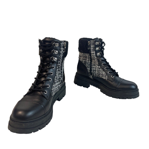 Nine West Women's Black & White Side Zipper High Top Boots Sz 9M