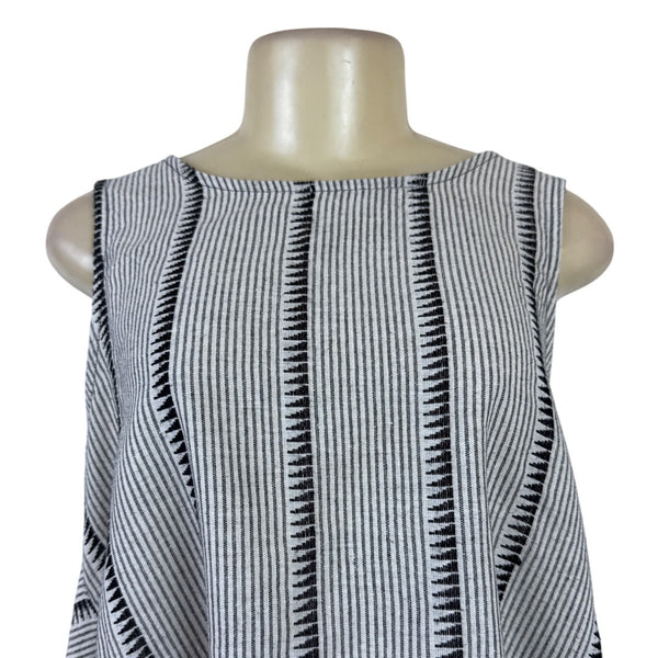 New Age Women’s Black & White High-Low Shirt With Striped Pattern Sz M/L