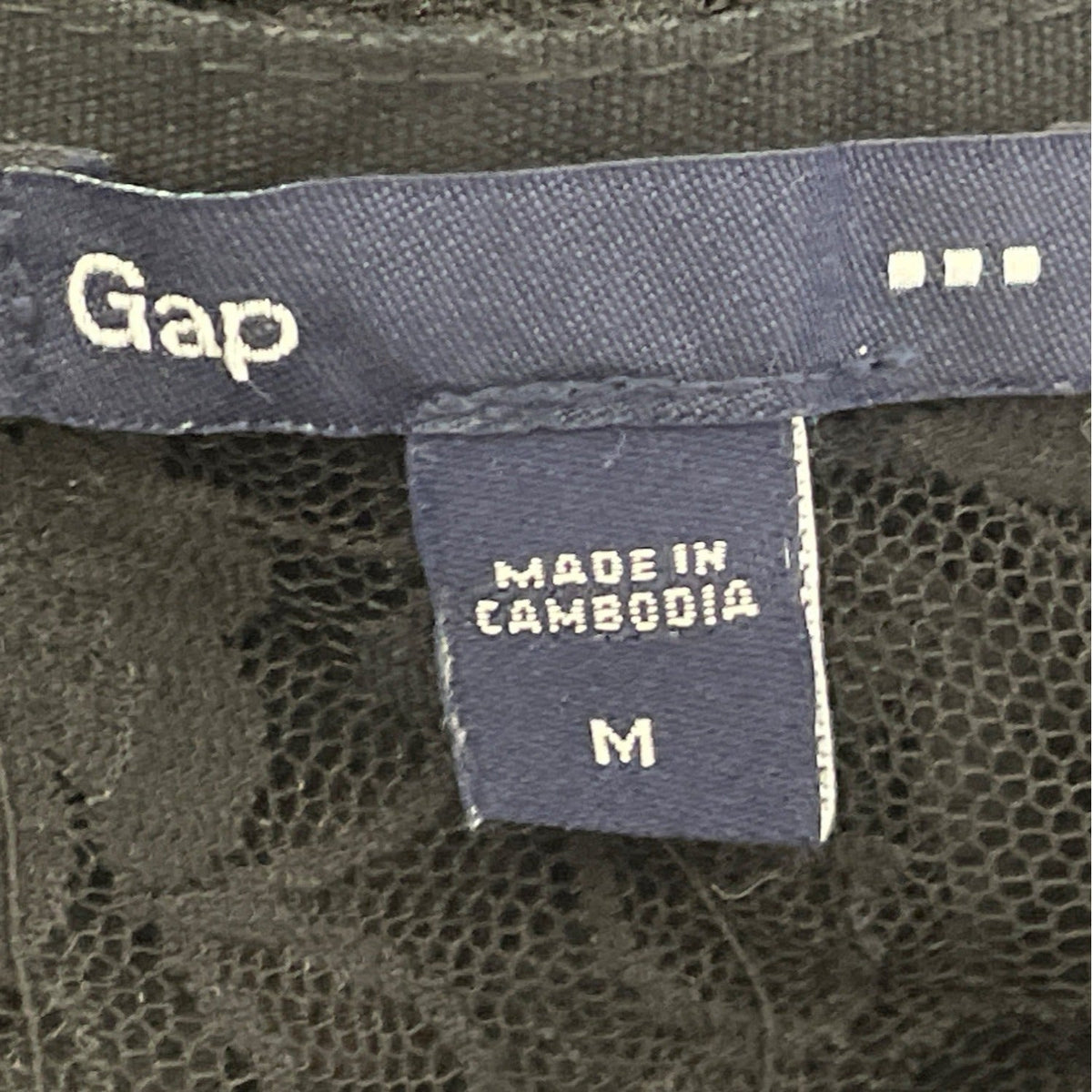 Gap Women’s Black Floral Lace Short Sleeve Top With Back Keyhole Size M
