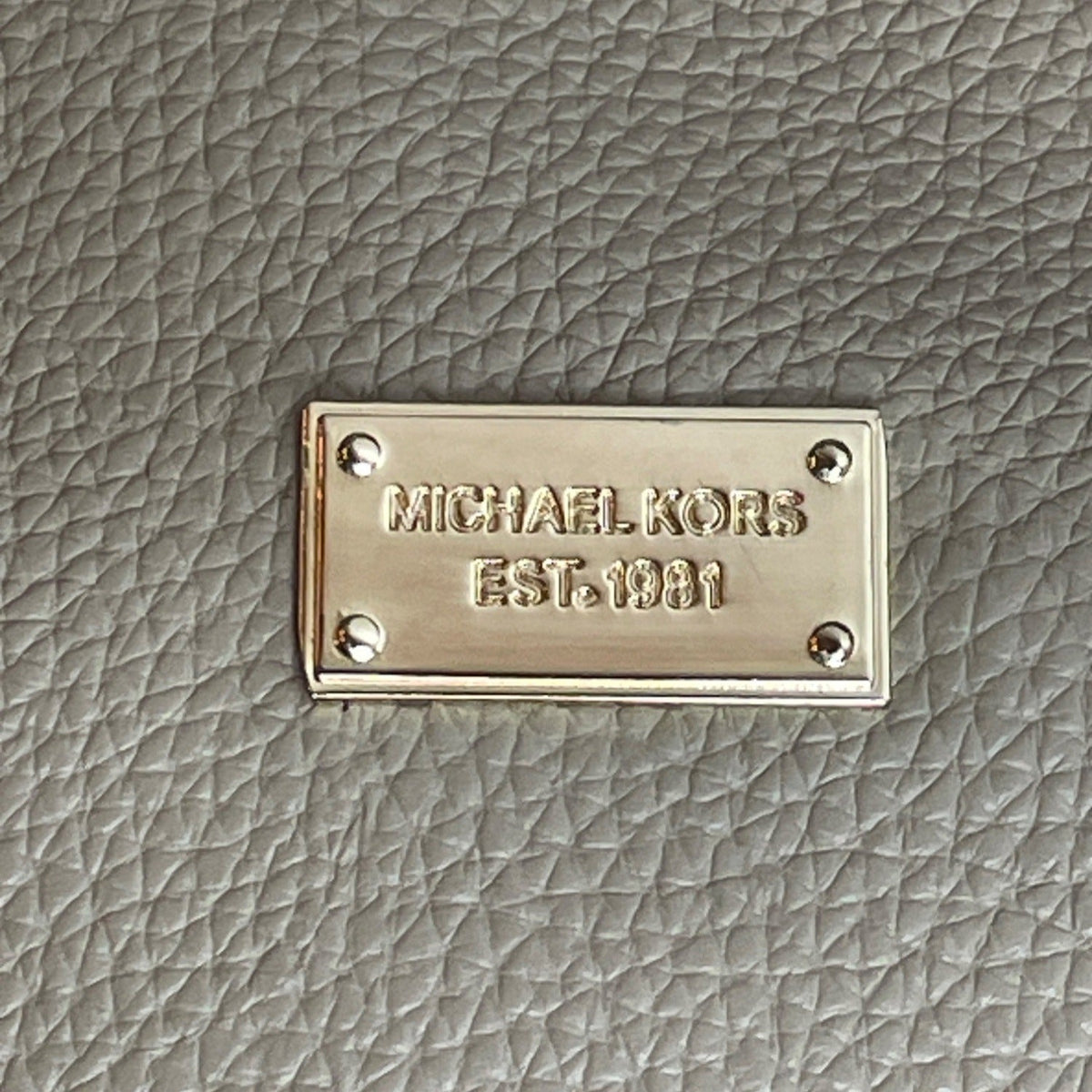 Michael Kors Women's Tan Golden Hardware Shoulder Tote Bag Sz S