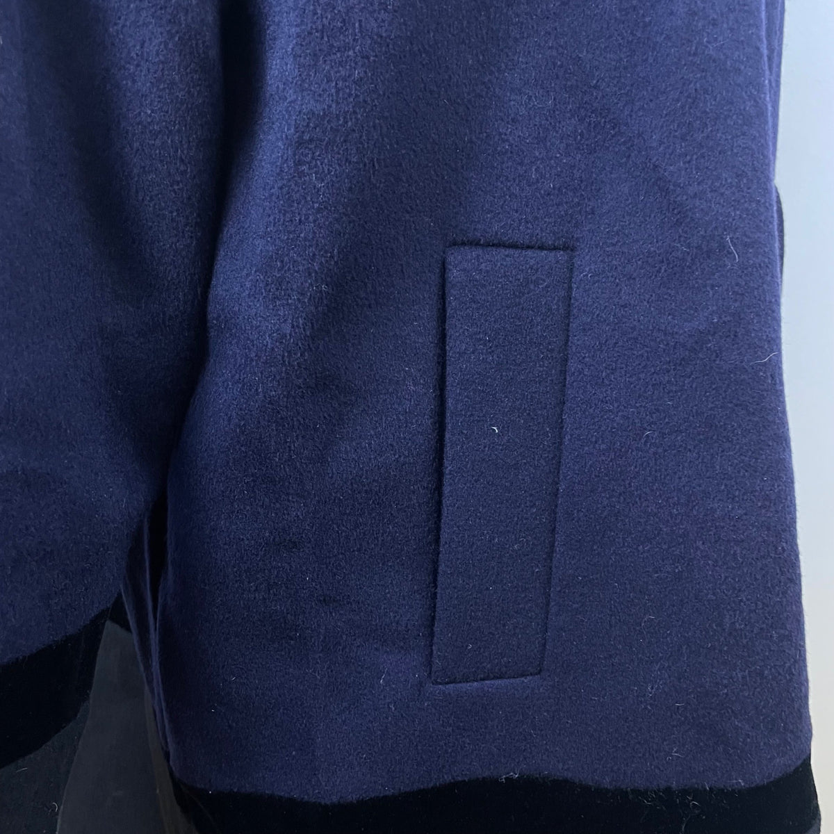 Forecaster Women’s Navy Wool Hooded Coat With Velvet Trim Warm Outerwear Size 12