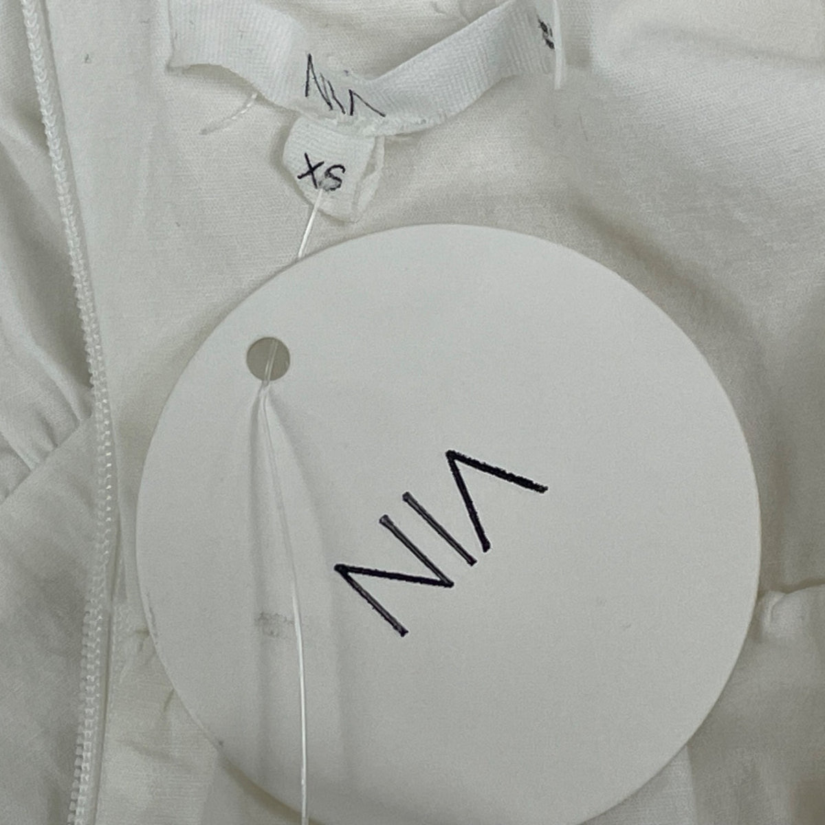 NIA Womens White Puffy Sleeve Tiered Mini Dress Size XS- New