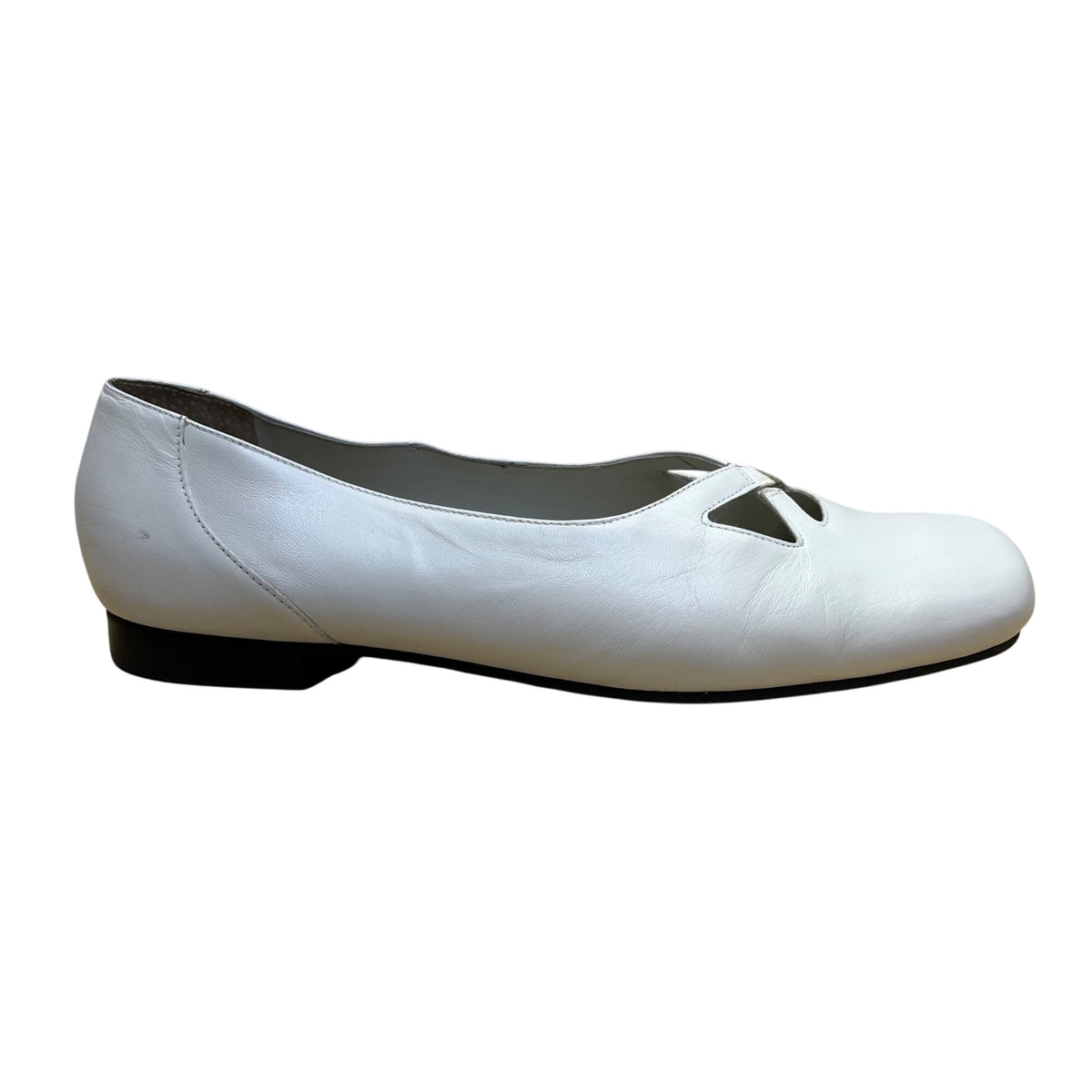 Trotters Women’s White Leather Maggie Design Slip-On Flats Size 12W