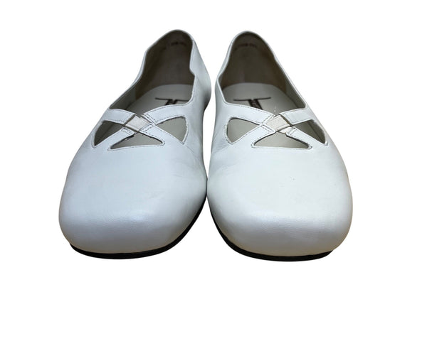 Trotters Women’s White Leather Maggie Design Slip-On Flats Size 12W