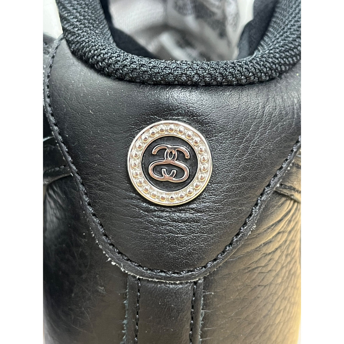 Nike Mens Black & White Leather Stussy Air Force 1 Mid Sneakers Size 11 Durable Stylish