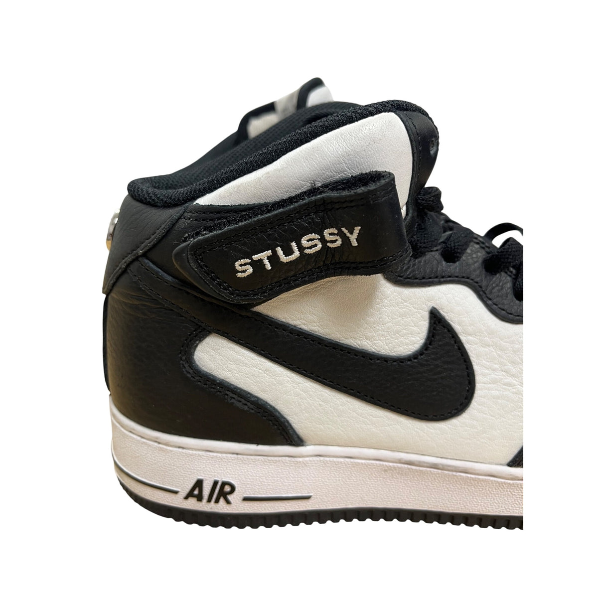 Nike Mens Black & White Leather Stussy Air Force 1 Mid Sneakers Size 11 Durable Stylish