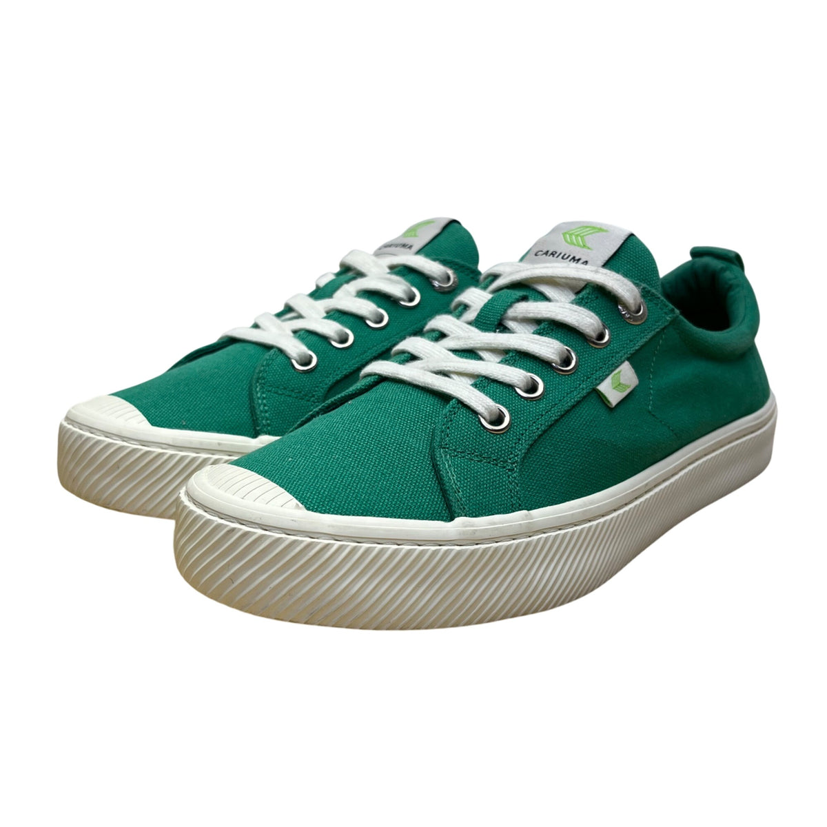 Cariuma Unisex Green Canvas Sneakers Ethically Made Lace-Up Shoes Size 8.5W/7M