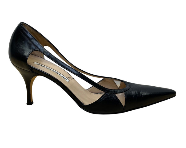 Manolo Blahnik Women’s Black Leather Pointed-Toe Cutout Pumps Size 38.5