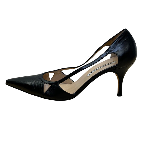 Manolo Blahnik Women’s Black Leather Pointed-Toe Cutout Pumps Size 38.5