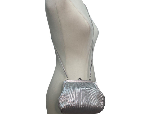 Vintage Women’s Silver Pleated Metal Frame With Chain Strap Crossbody Bag Sz S