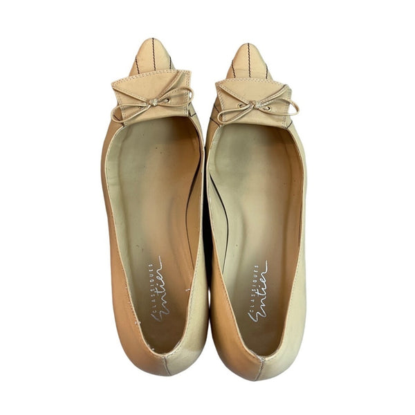 Classiques Entier Women's Beige Leather Kitten Heels Sz 8.5 - EUC
