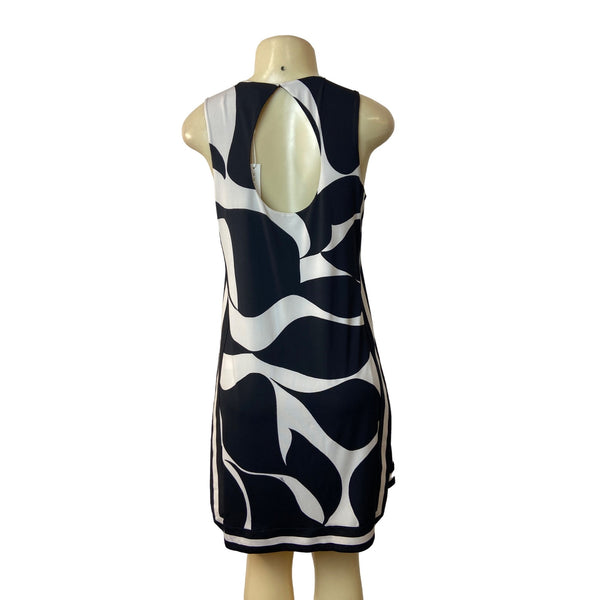 Trina Turk Women's Black & White Shift Dress Sz 2 - NWT