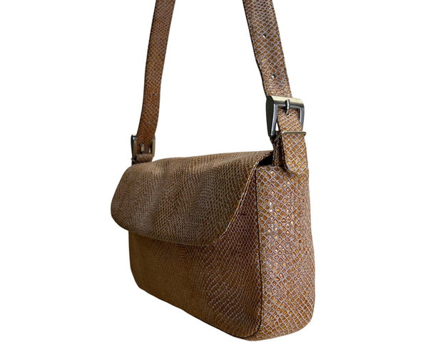 Vintage Marco Aurélio Orange Faux Snakeskin Magnetic Closure Clutch Bag Size M