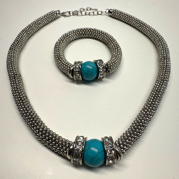 Heavy Turquoise Cristal Accents Silver Tone Necklace and Bracelet Set - 22in
