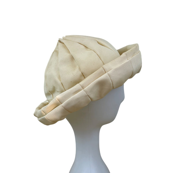 Vintage Woodleigh Woodward and Lothrop Ivory Pleated Hat With Wide Rolled Brim