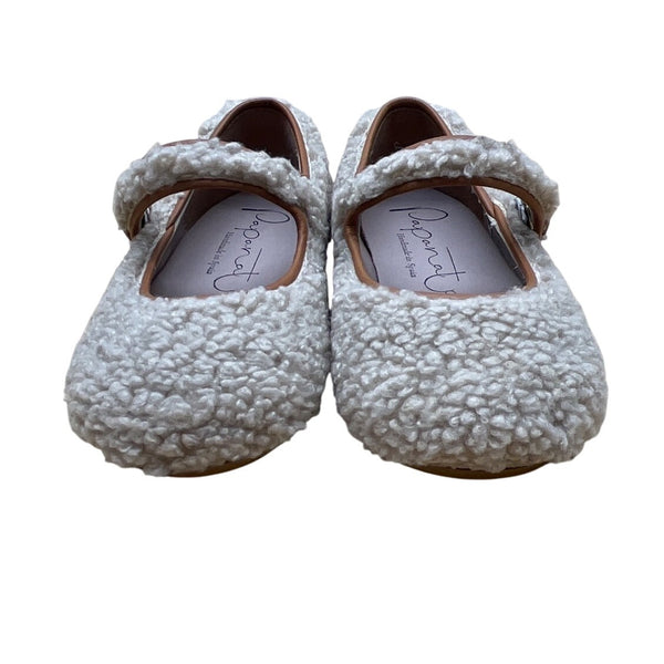 Papanatas Girls Beige Shearling Strap Closure Flat Shoes Size US 7 EU 23- New