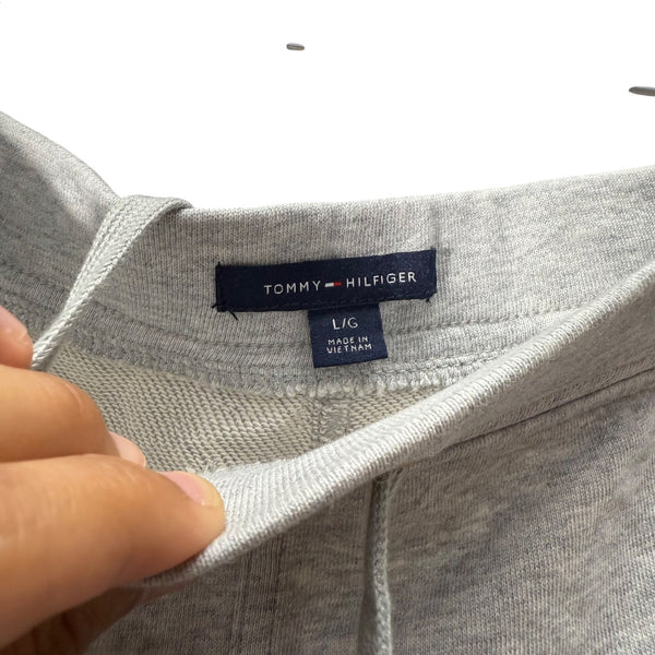 Tommy Hilfiger Mens Grey Cotton Jogger Pants Size Large Red/Blue Stripe Cuffs