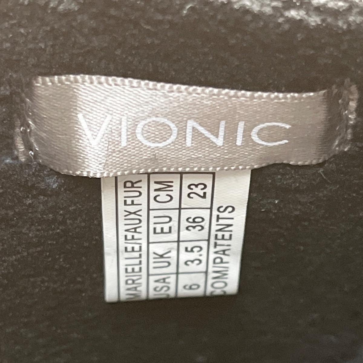 Vionic Marielle Women’s Black Faux Fur Comfort Podriatic Design Slippers Size 6M