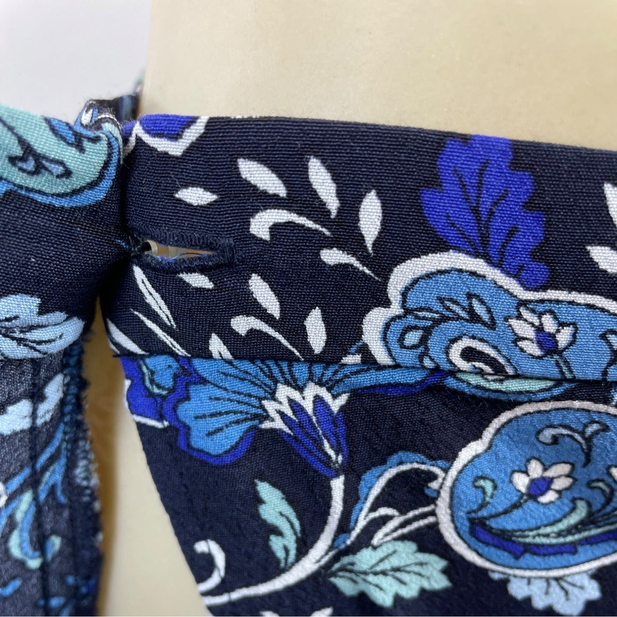 Loft Womens Floral Wrap Skirt Blue & Black Paisley Print Size 0
