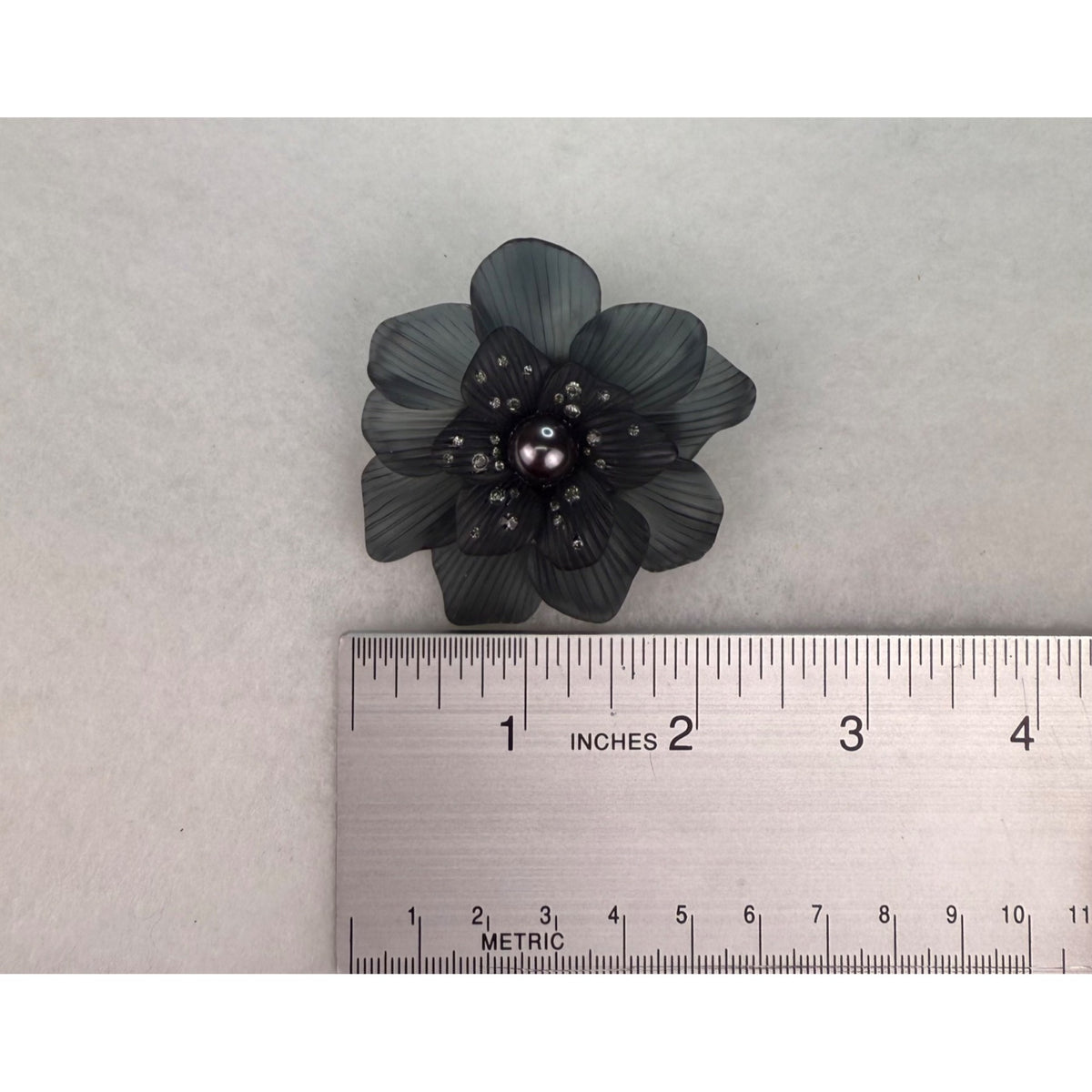 Monet Womens Black Metal Floral Brooch With Pearl Center Pin Elegant Gift