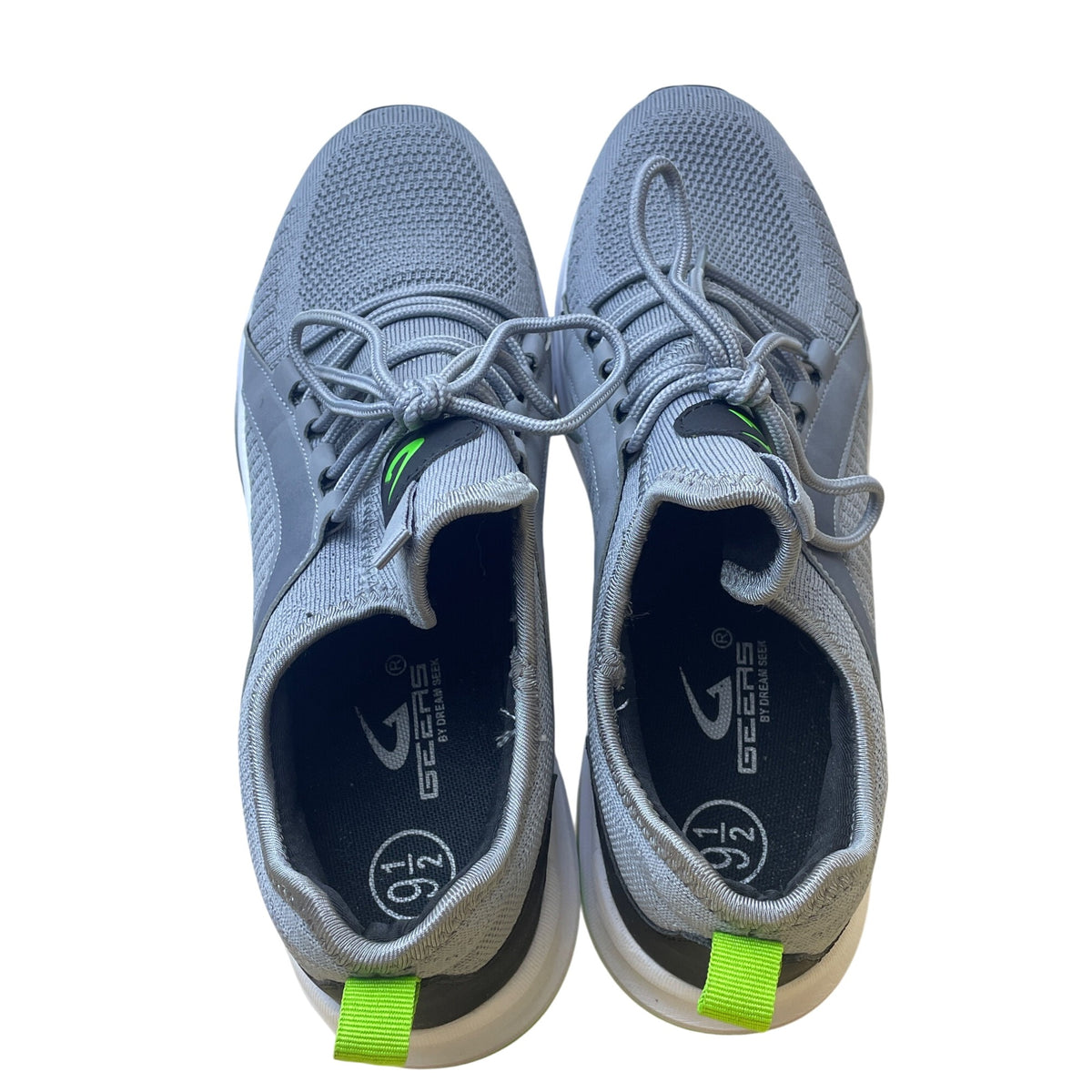 Dream Seek Mens Gray Mesh Athletic Running Shoes Size 9.5 Breathable Lace-Up Lightweight Durable Sole