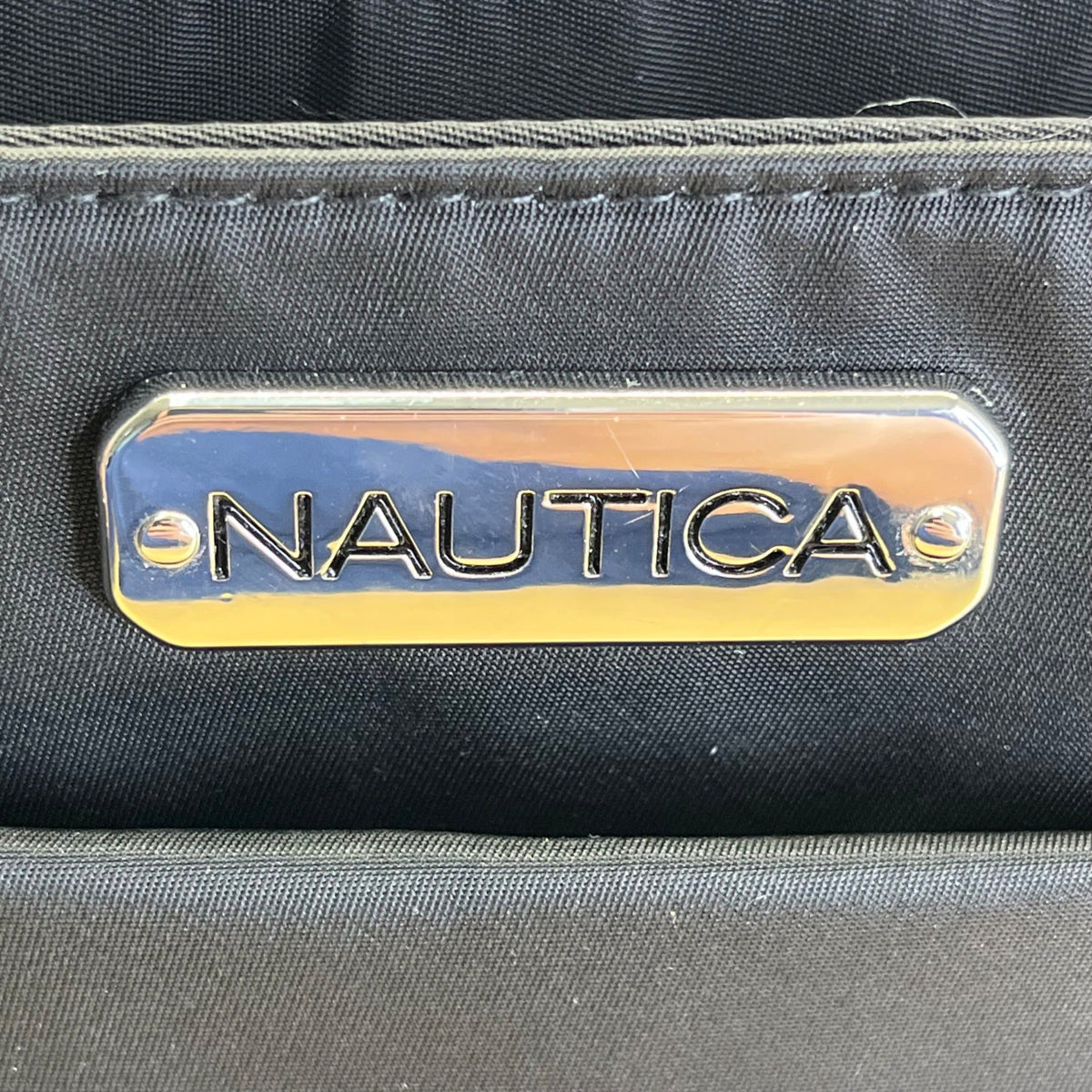 Nautica Diver Black Nylon With Adjustable Strap & Zipper Pocket Crossbody Bag