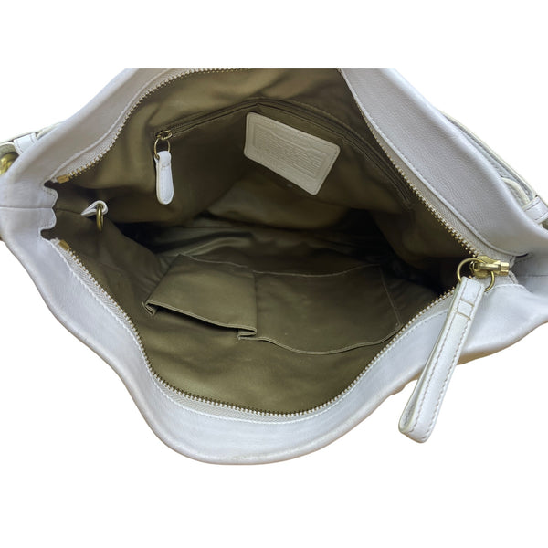 Coach Womens White Leather Shoulder Bag With Brass Hardware Detail
