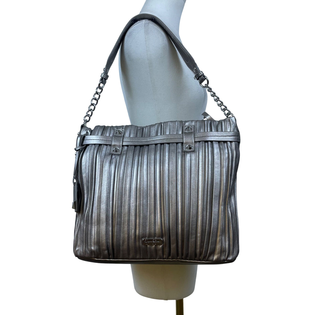 Jessica Simpson Women’s Platinum Metallic Pleated Chain-Strap Becca Handbag