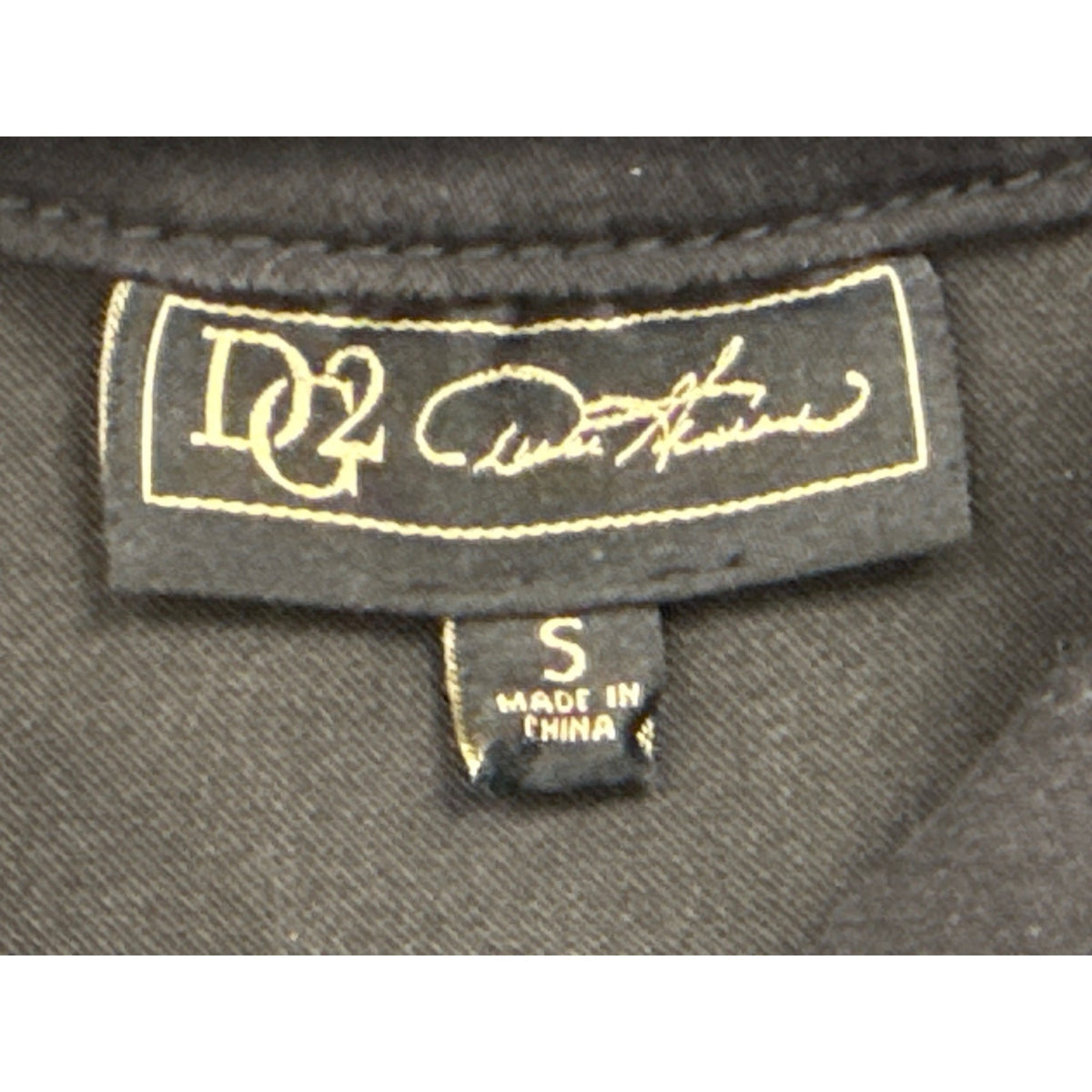 Black Denim Jacket W/ Floral Embroidery On Back Button Closure Long Sleeves Sz S