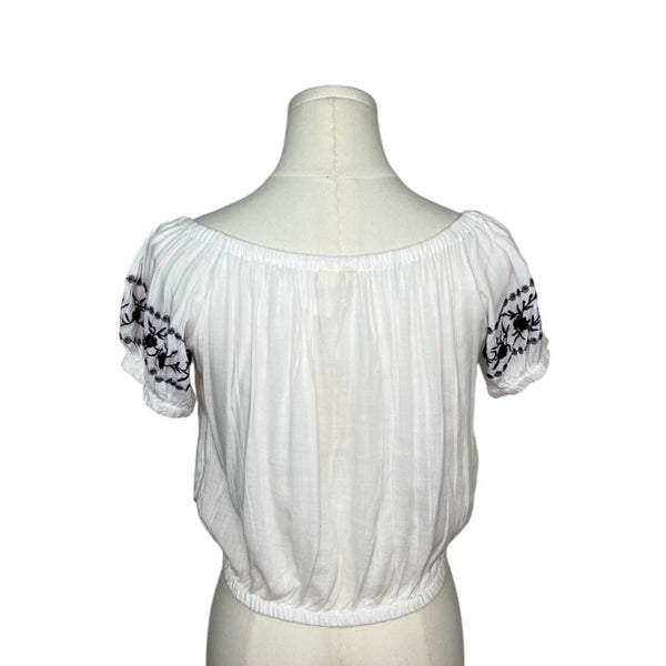 Japna Women's Off-Shoulder Embroidered Floral Blouse Size M - New