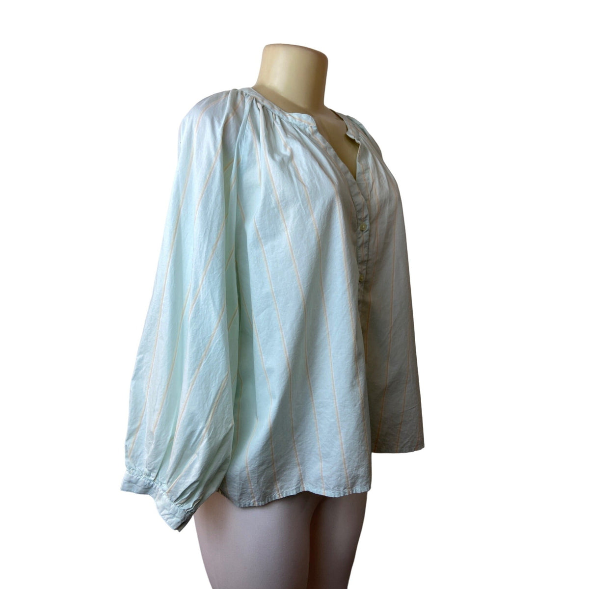 Levis Women's Light Blue Striped Blouse Sz XL - NWT