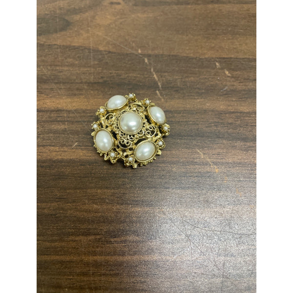 Vintage Gold-Tone Brooch With Faux Pearls