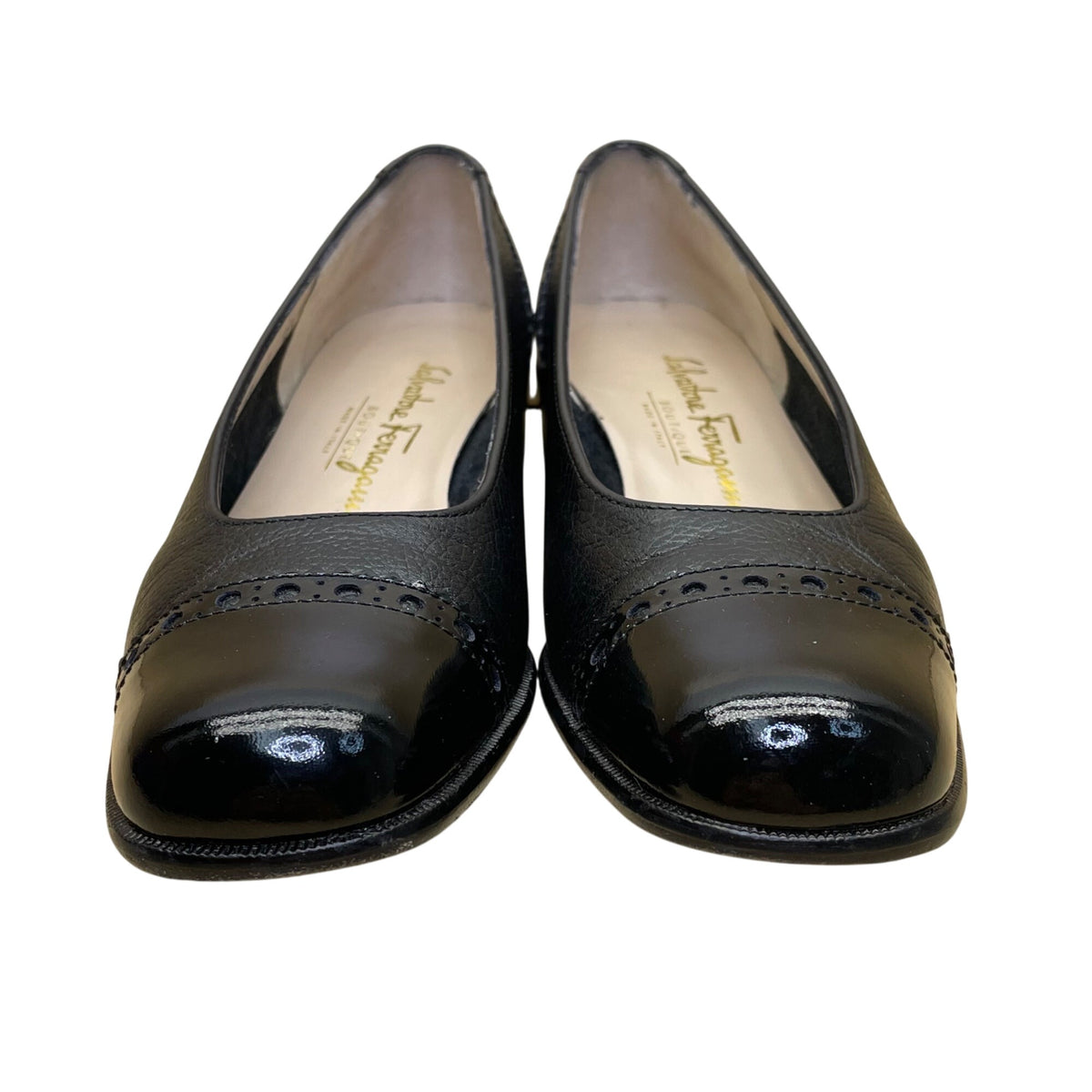 Salvatore Ferragamo Women’s Black Pebble Suede patented Cap Toe Dress Shoes Sz 7
