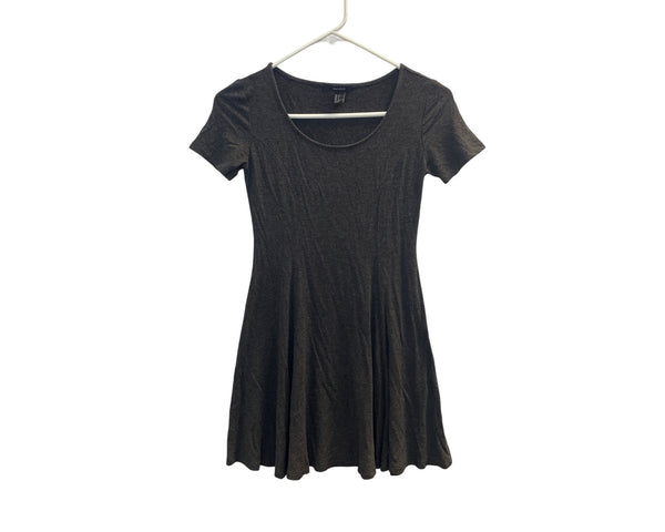 Forever 21 Womens Dark Gray Short Sleeve Skater Dress Size Small Rayon Blend