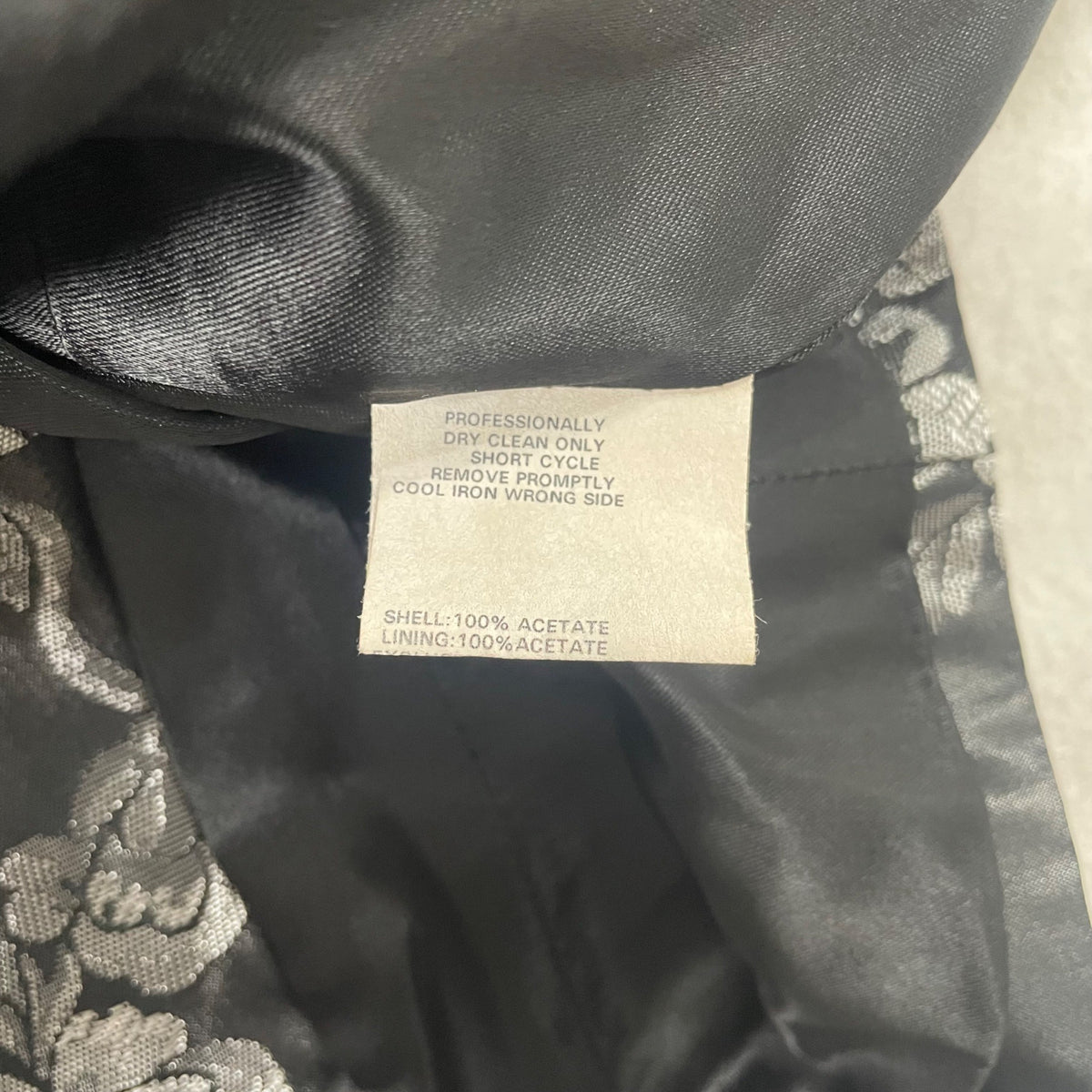 Jessica McClintock Women's Black Floral Print Satin Jacket Size 4