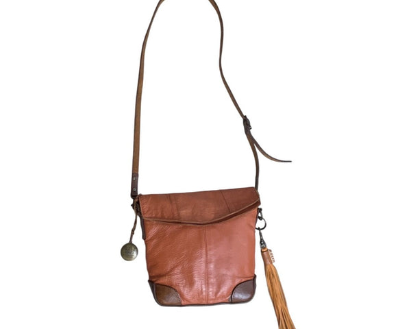 Will Leather Goods Women's Tan Brown Leather Fold Over Crossbody Bag Sz M