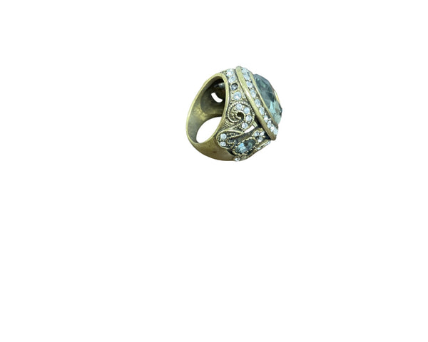 Gold Tone Womens Green Rhinestone Cocktail Ring Size 7