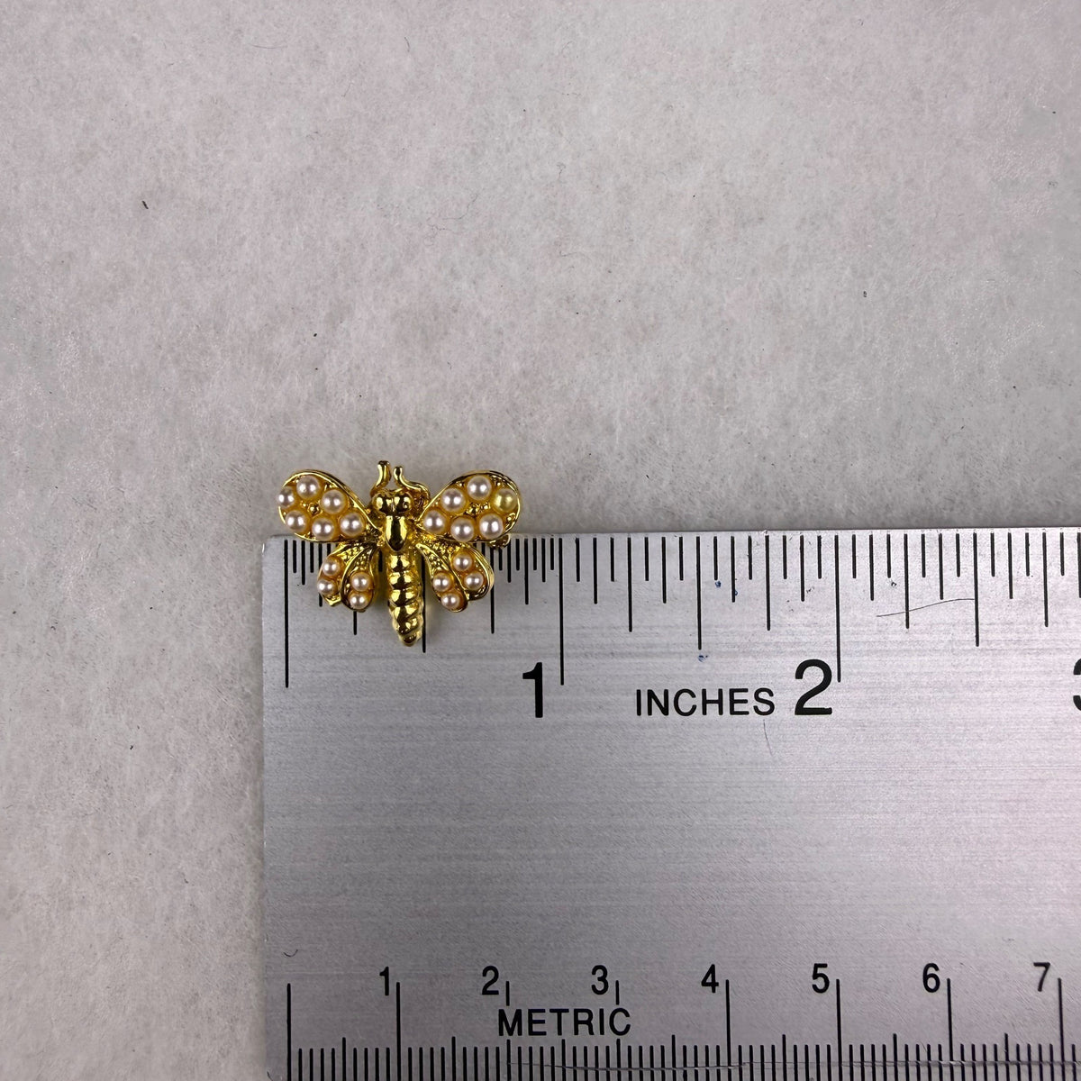 Gold Tone Butterfly Brooch Pin Faux Pearl Accents Vintage Fashionable Design