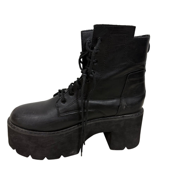 Black Platform Combat Boots Womens Lace-Up Leather Chunky Heels Ankle Size 7.5