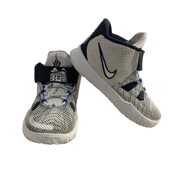 Nike Youth Boy's White Kyrie Hip Hop High Top Shoes Sz 9C