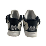 Nike Youth Boy's White Kyrie Hip Hop High Top Shoes Sz 9C