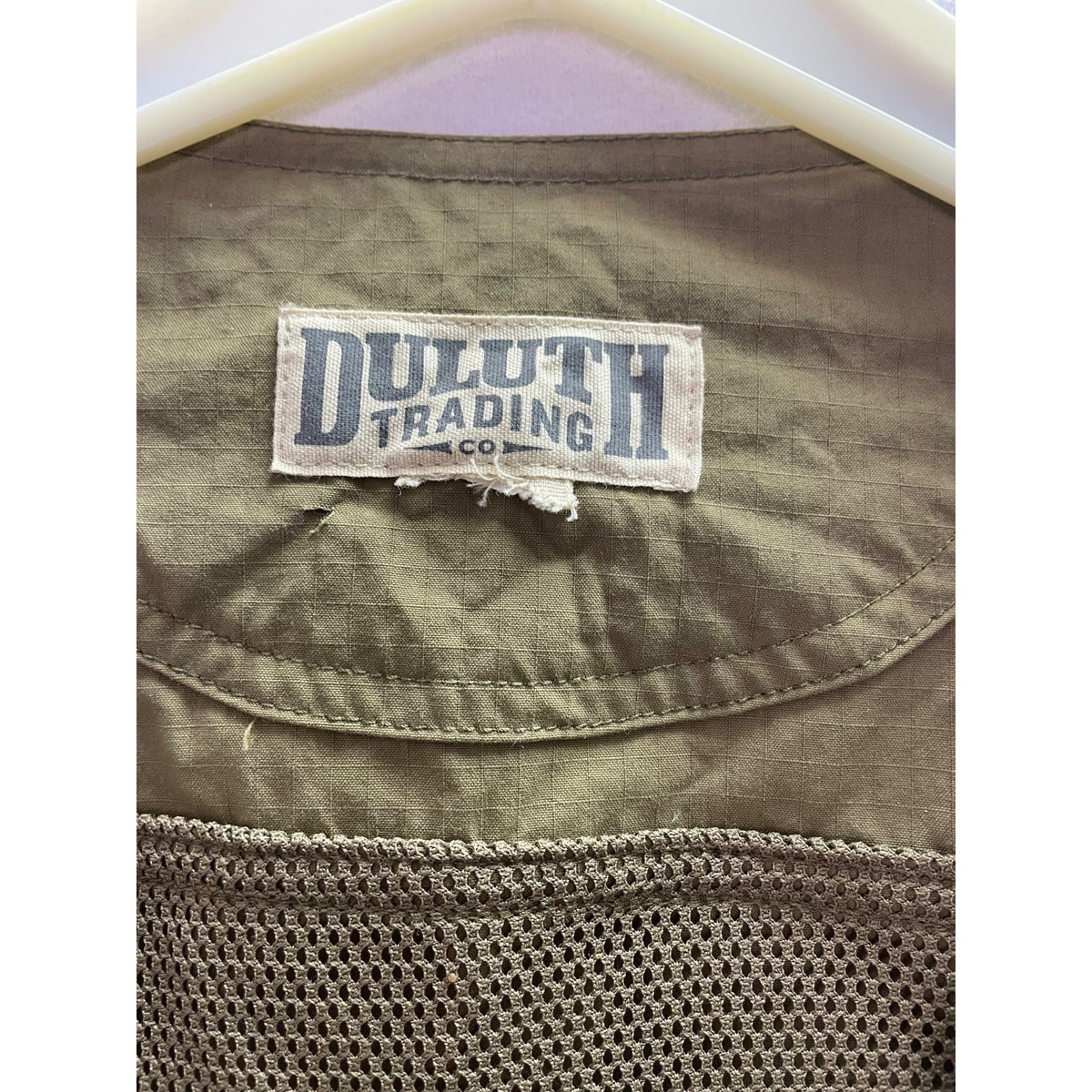 Duluth Trading Mens Olive Cotton Utility Mesh Vest Size XL Outdoor Wear Durable