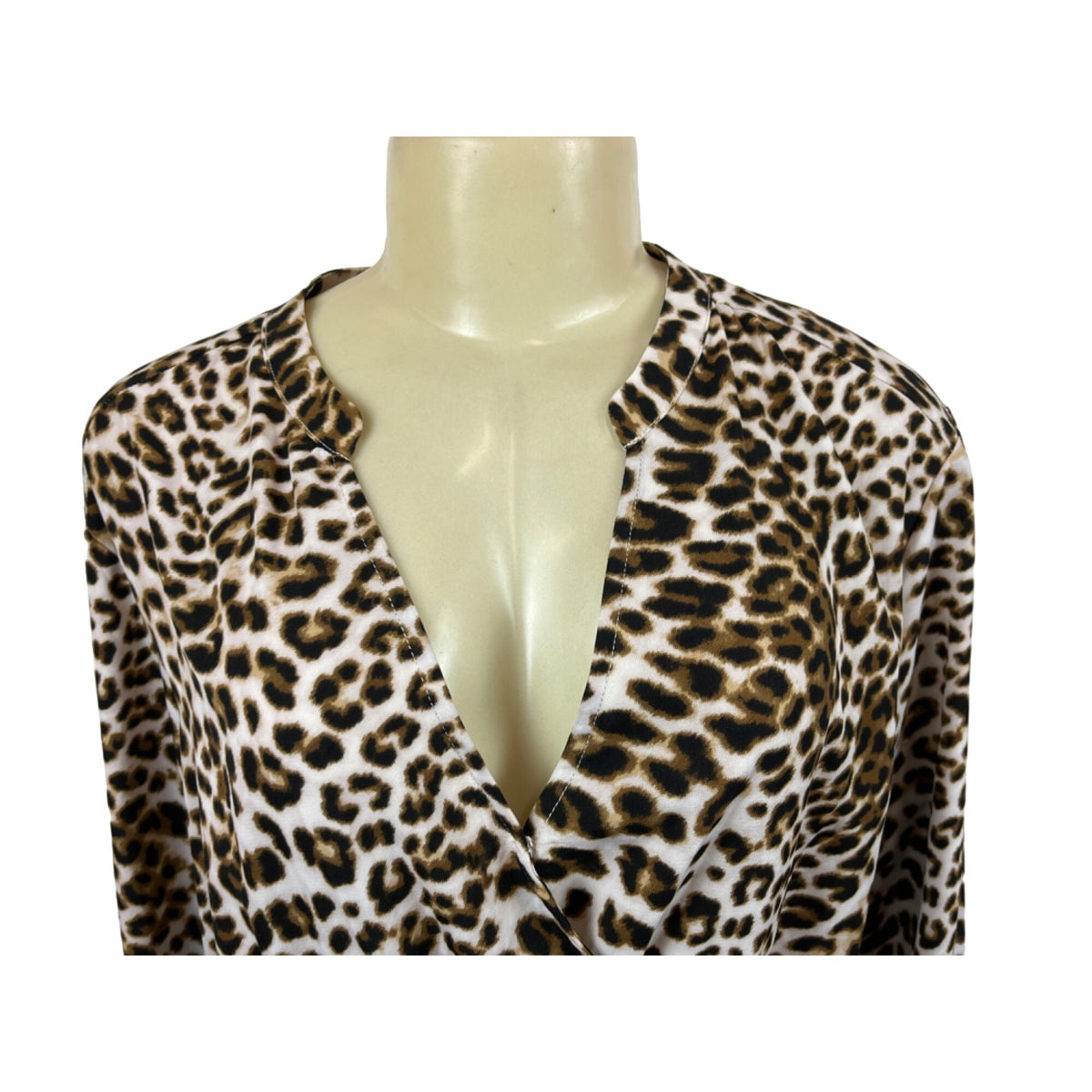 All in Favor Women's Leopard Print V Collar Loose Dress Size XL