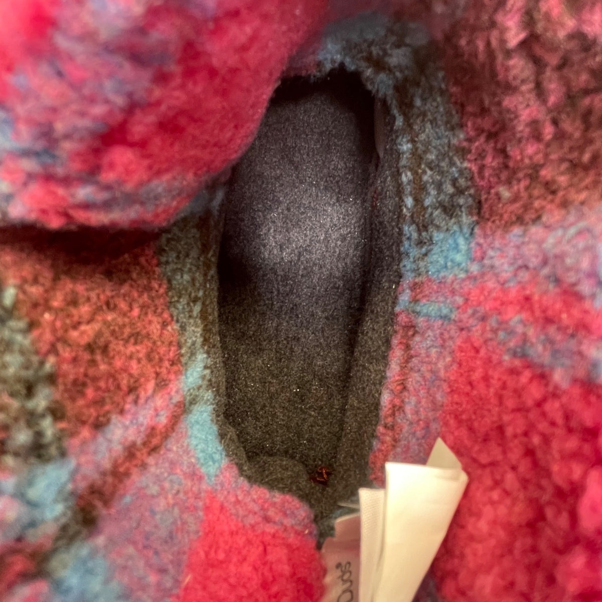 Cuddl Duds Women’s Red Deep Wine Waffle Knit Pom-Pom Slipper Booties Size M 7-8