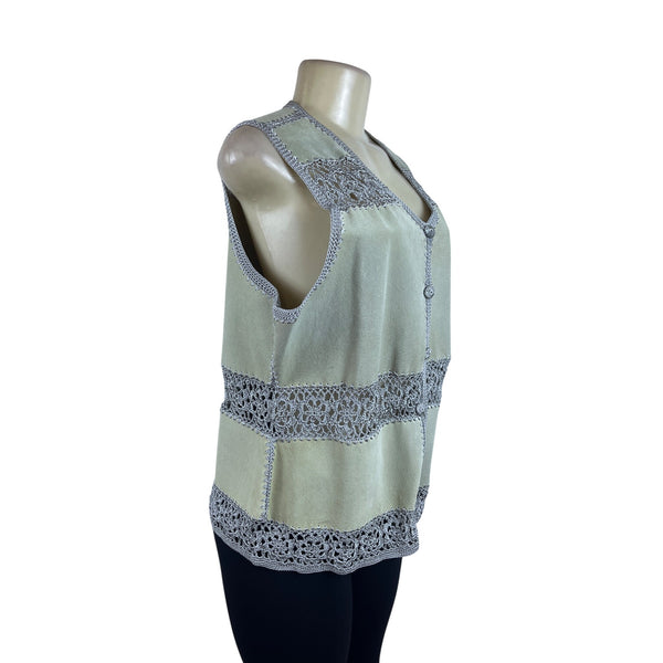 Vintage S.M.H. Womens Green Suede Leather Button Up Vest With Crochet Trim Sz XL