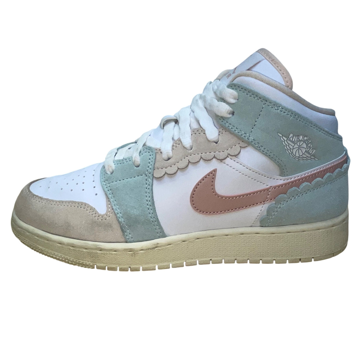 Nike Girls Pink Oxford Daybreak Pastel Air Jordan 1 Mid SE Sneakers Size 6.5Y