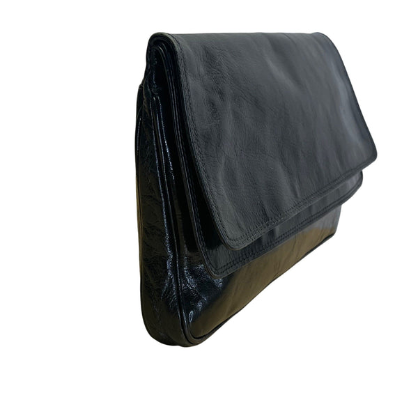 Vintage T.Bag Black Leather With Zippered Interior Pocket Fold-Over Clutch Purse