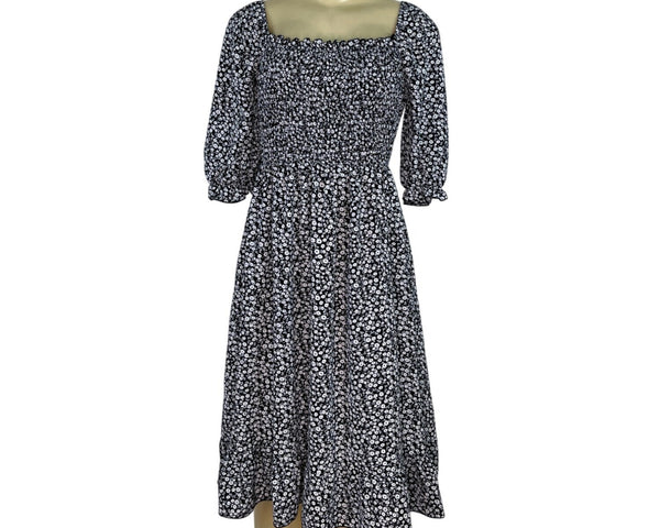 Yoviteme Black & White Floral Smocked Midi Dress With Puff Sleeves Size S